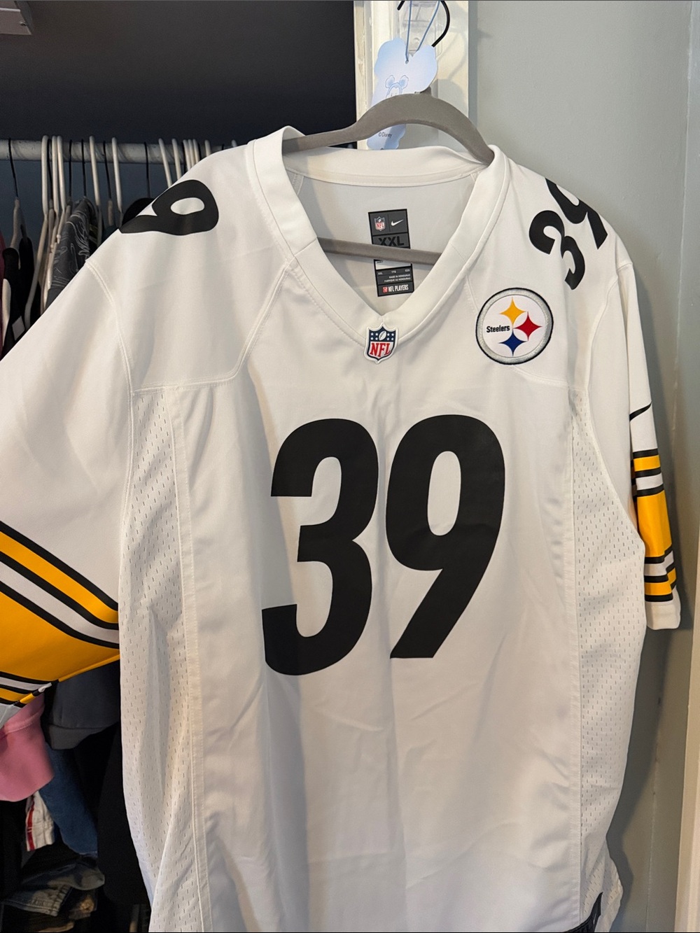 Nike White Pittsburgh Steelers #39 Football Jersey with Black Accents